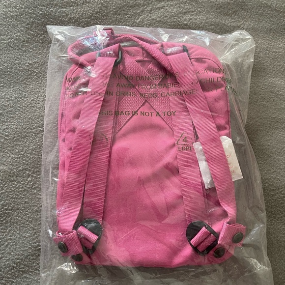 Fjallraven Kanken Pink Rose Backpack - Picture 2 of 5
